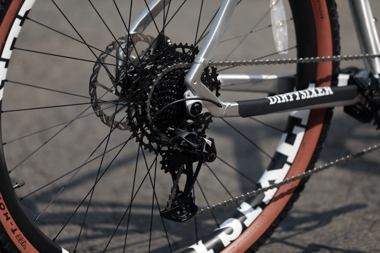 DirtySixer Gravel - 32-inch wheel - Crowdfunding deposit